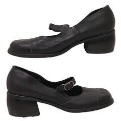 Two Lips Women's Shoes