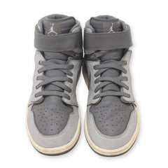 Nike Air Jordan 1 High FlyEase