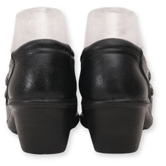 Easy Street Women's Slip-on