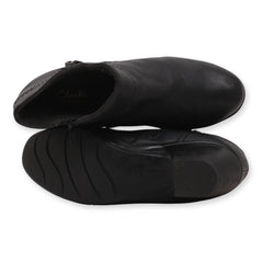 CLARKS Women's Side Zip Boots