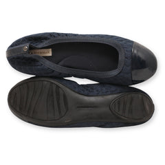 Dana Buchman Women Pumps