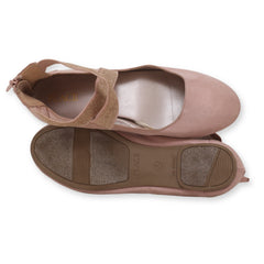 PLACE Women Cross Slide Pumps