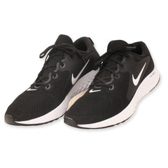 Nike Legend React