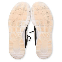 Nike Tanjun