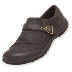 Merrell Women's Dassie Buckle Strap Shoe