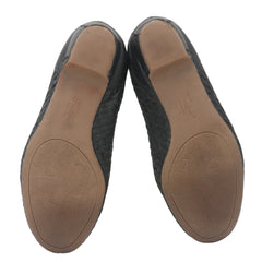 Trotters Women Pumps
