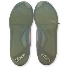 Clove Aero's Unisex Sneakers
