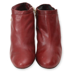 VINCE CAMUTO Ankle Boots