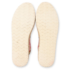 "Madden Girl" Tropical Boat