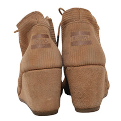 TOMS Desert Wedge booties