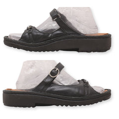 Unstructued Clarks Women Naot sandals