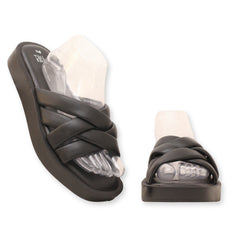 Time & Tru Wedde Slippers