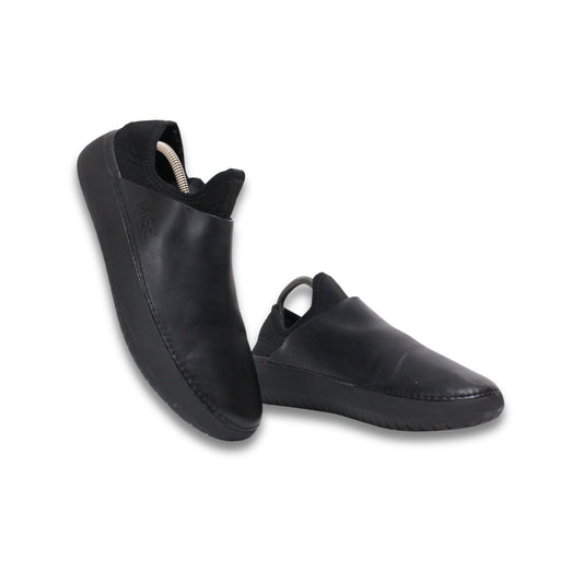 "MISE" Two Types Shoe
