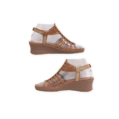 "Baretraps" Stylish T Strap Wedge Heel Sandals