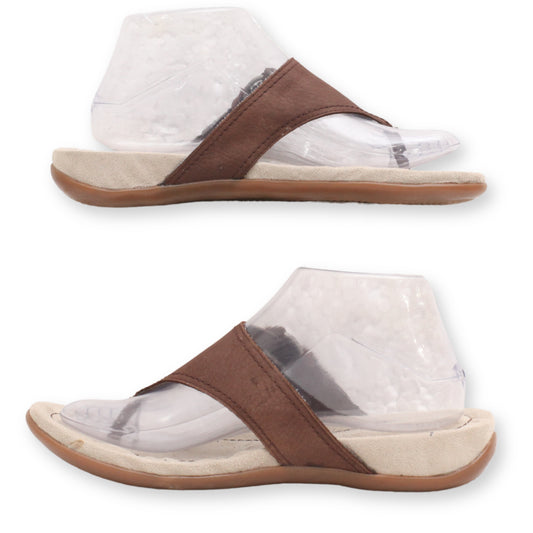 Sonoma T Strap Flats
