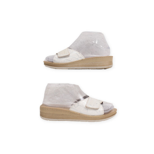 "Inblu" Slid Strap Sandals
