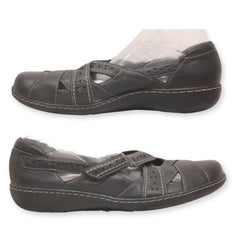 Clarks Cushion Women Shoes