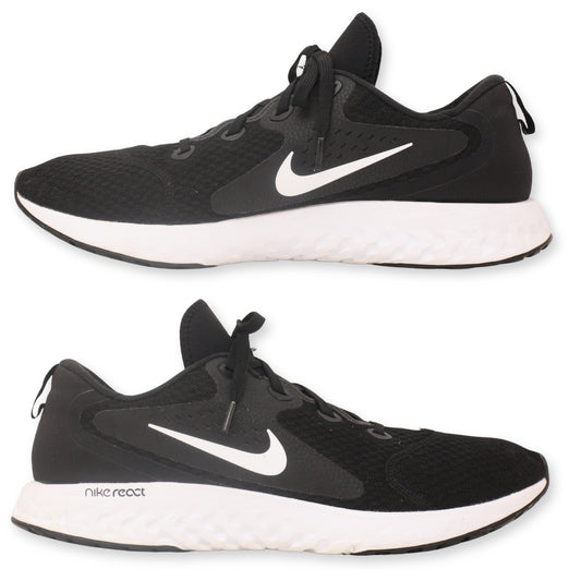 Nike Legend React