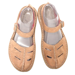 Simple Closed-Toe Women  Sandal