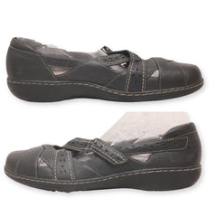 Clarks Cushion Women Shoes