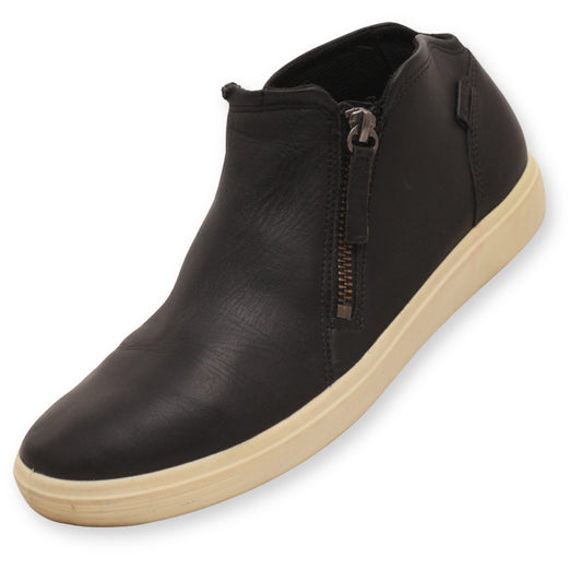 ECCO Women's Soft 7 low bootie
