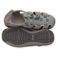 Khombu Women's bungee laces Sandal
