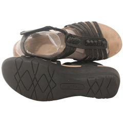 Yuu Women's Sandal
