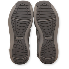 Khombu Women's bungee laces Sandal