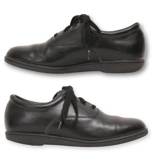 DINKLES LaceUp Formal Shoes