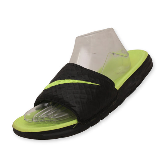 Nike Benassi Solarsoft Slides Slipper