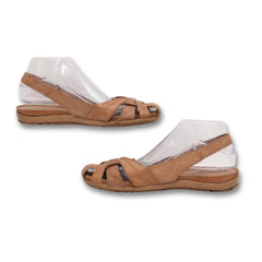 "Bare Traps" Ankle Strap Sandals