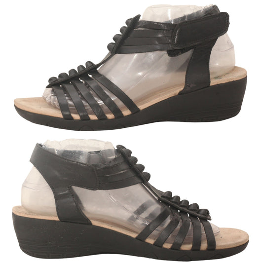 Yuu Women's Sandal