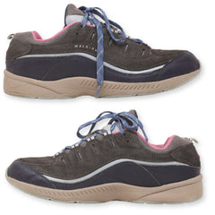Easy Spirit Women Lace-Up Sneaker