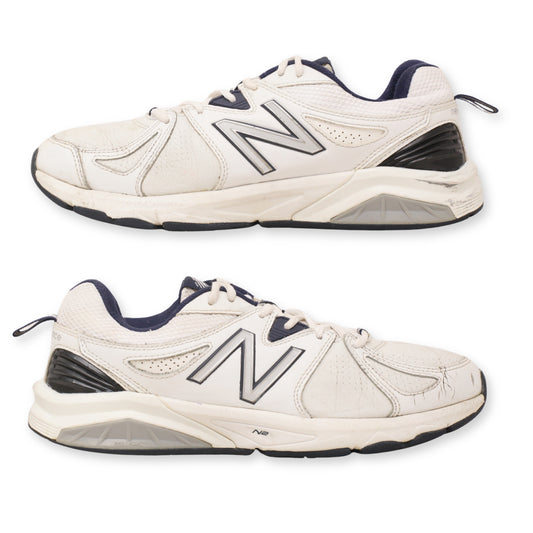 NEW BALANCE 857