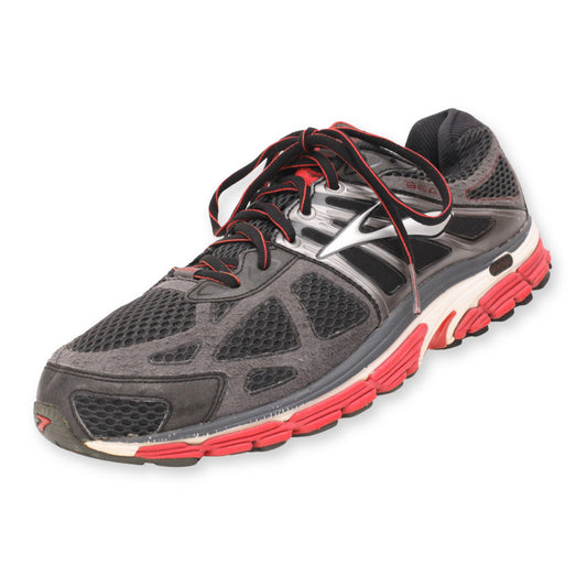 BROOKS BEAST 14