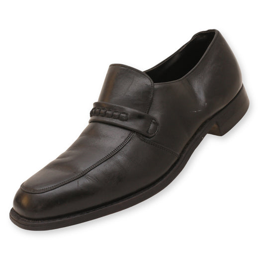 Contemporary Slip-on Men's Formal