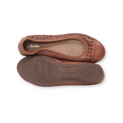 Stylish Pumps By "Clarks"