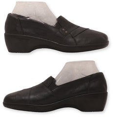 Clarks Women's May Marigold slip-on loafer