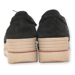 Women Lace-Up Sneaker
