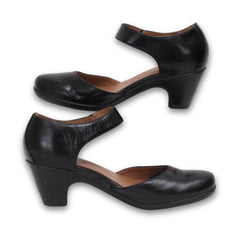 Women's Fashion Block Heels Sandals "Easy Spirit"