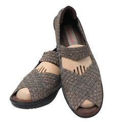"Bare Traps" Sandal