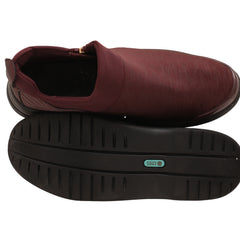 BZees Women's Slip-On Shoes