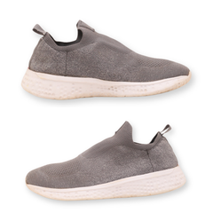 Avia Women's Slip On Sneaker
