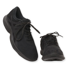 NIKE REVOLUTION 4