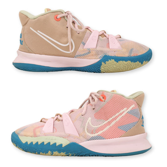 Nike Kyrie 7