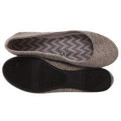 Women's Essential Flat Pumps