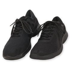 NIKE REVOLUTION 4
