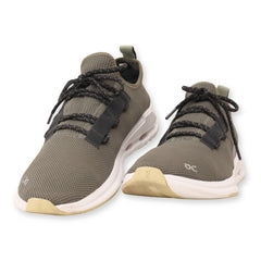 On Cloudeasy Sneakers