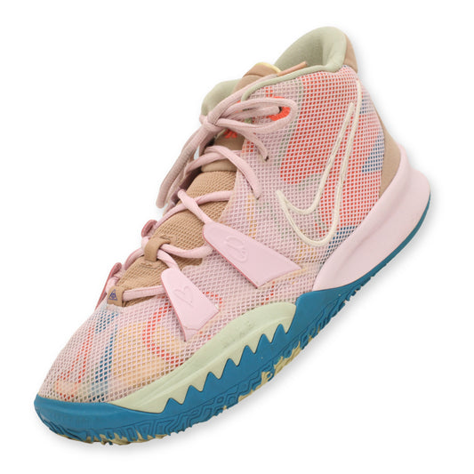 Nike Kyrie 7