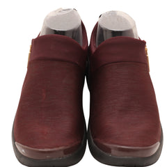 BZees Women's Slip-On Shoes